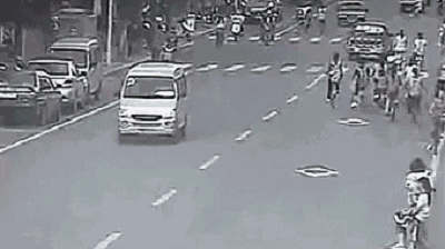 醉驾9.gif
