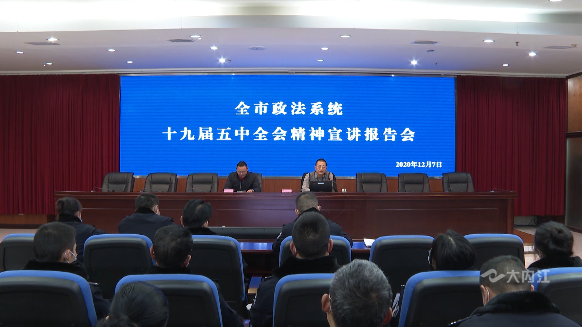 281877_1607404768414188.jpg 杨1.jpg