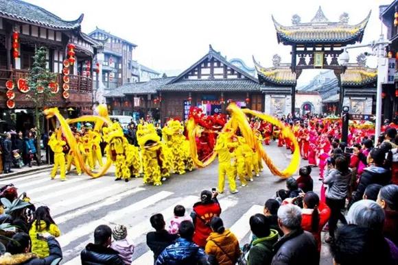 282377_1610701770291065.jpg 旅游2.jpg