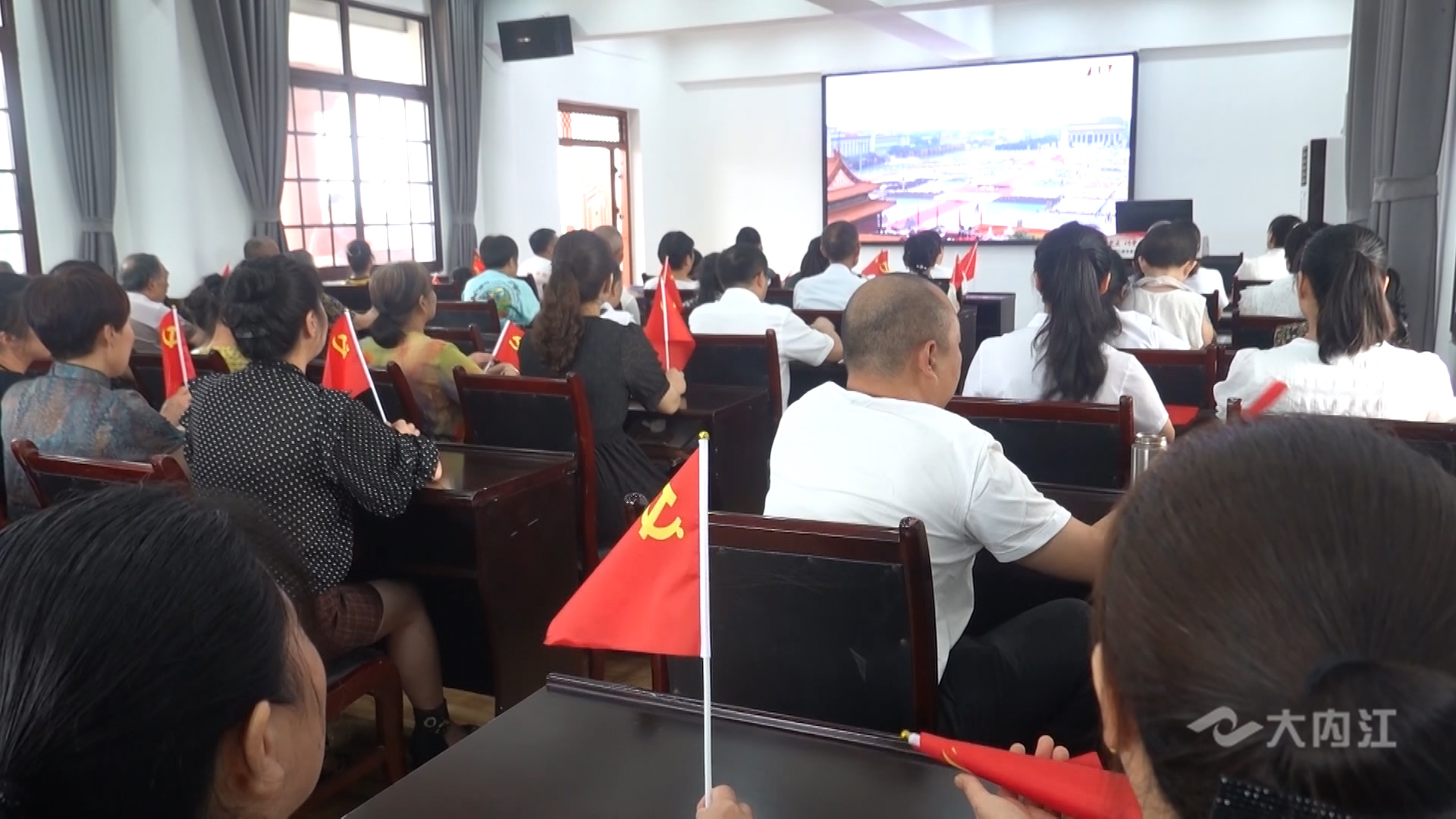 282035_1625127711880257.jpg 威远2.jpg