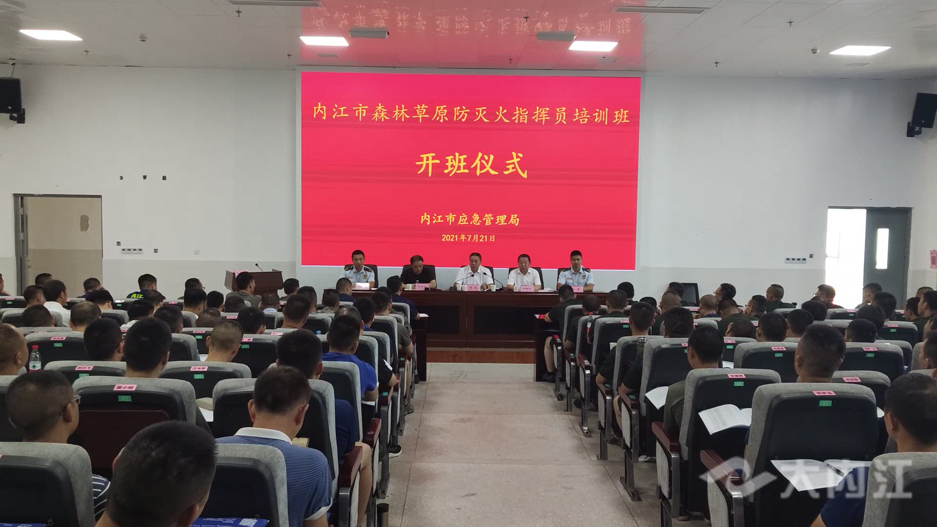 286258_1626923678727213.jpg 201d32b5ecbd7a956a93d10387da601_副本.jpg
