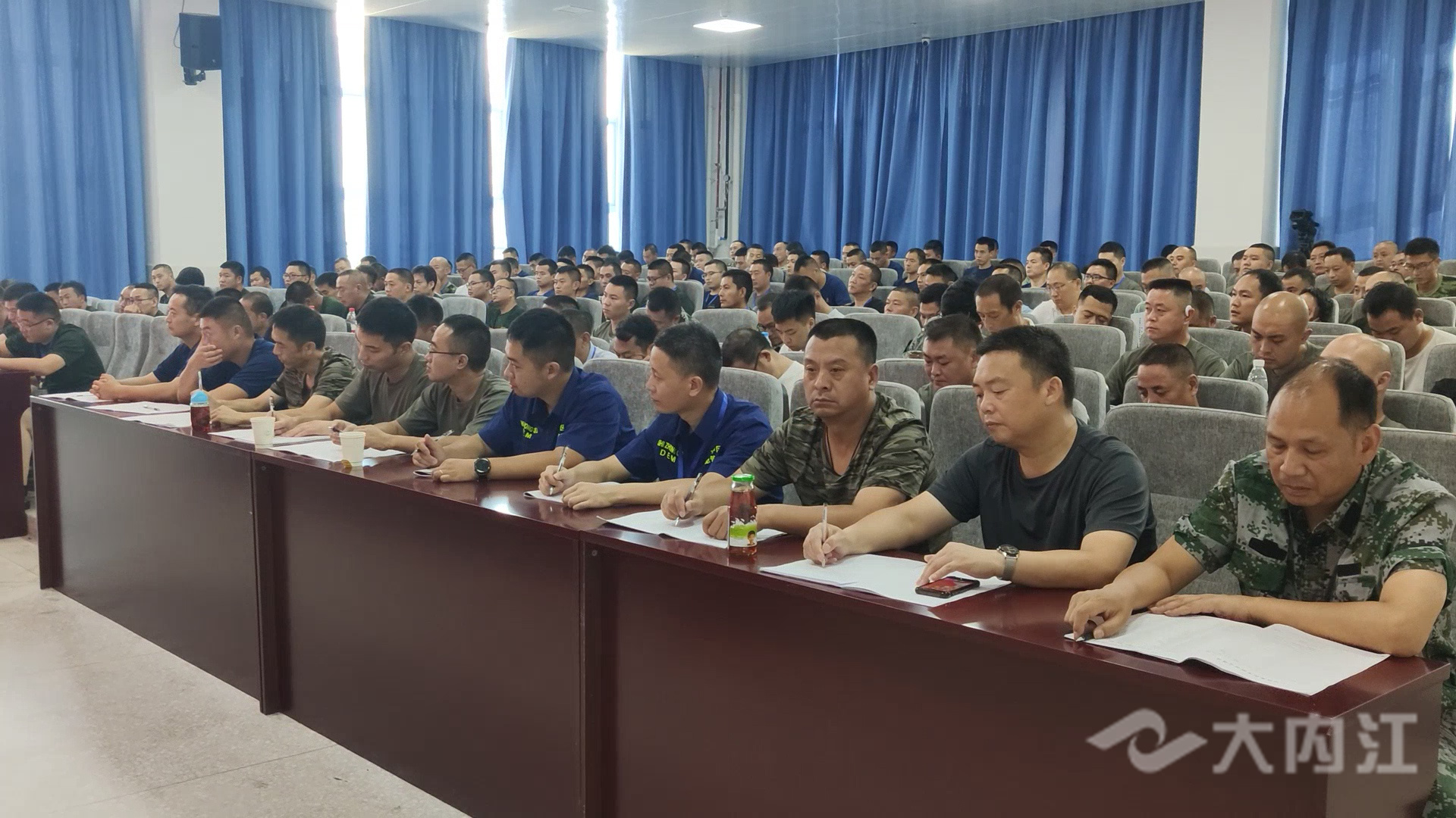 286258_1626923692432212.jpg 0a6b60653132aef753c7643de196701_副本.jpg