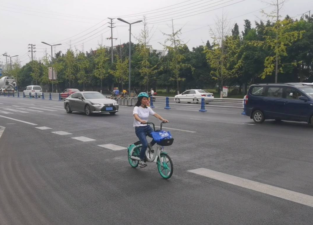 286033_1632711329791506.png 单车2.png