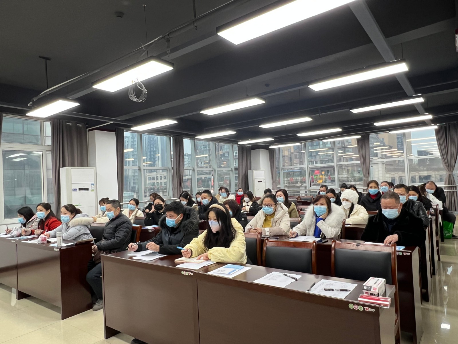 281921_1641986636657492.jpg 微信图片_20220112192009.jpg