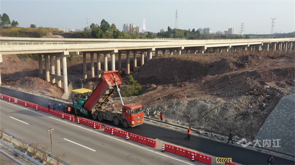 286033_1651819852185002.png 道路2.png